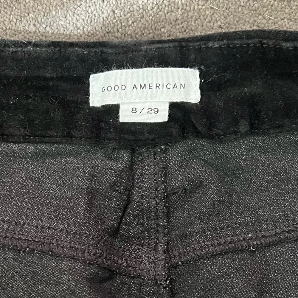 Good American Black Velvet skinnies sz 29/8 - Picture 5 of 5